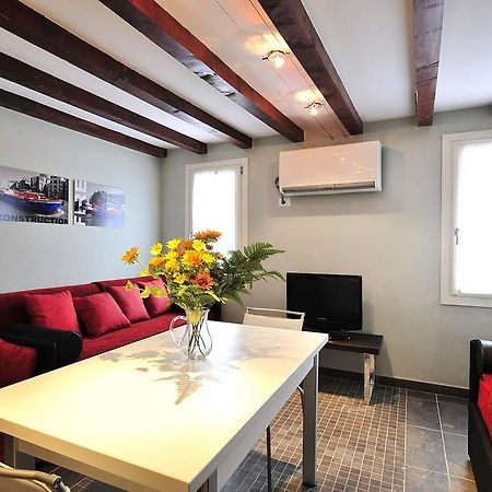 Palace La Vida Apartments By Wonderful Italy Венеция Екстериор снимка