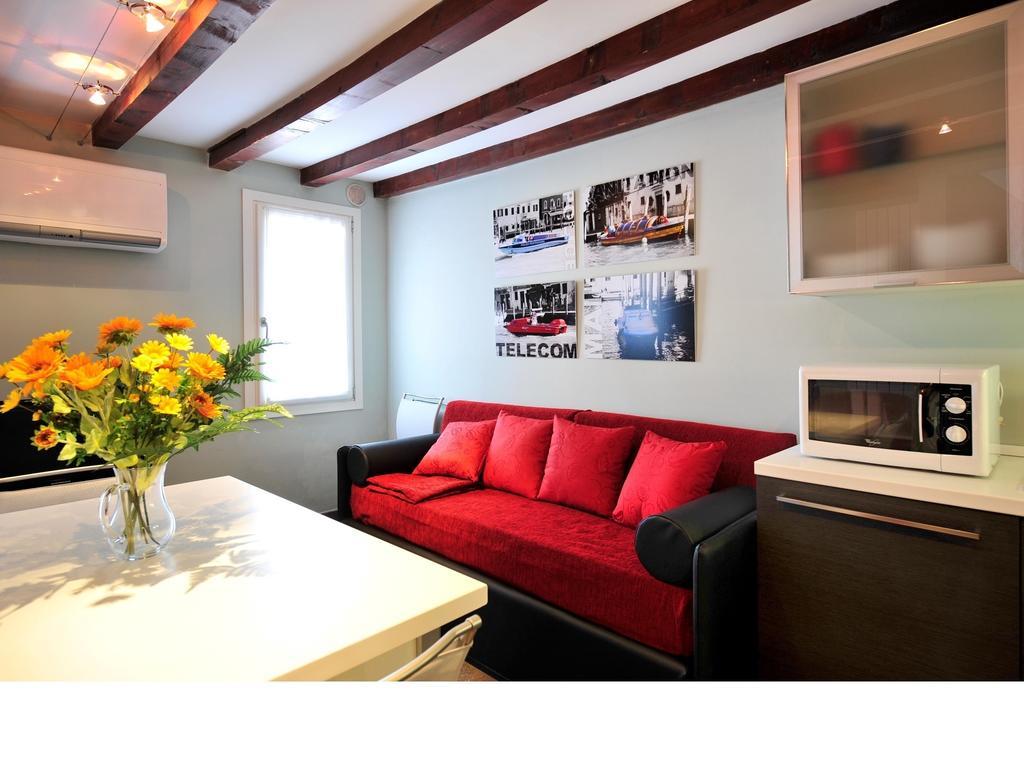 Palace La Vida Apartments By Wonderful Italy Венеция Стая снимка
